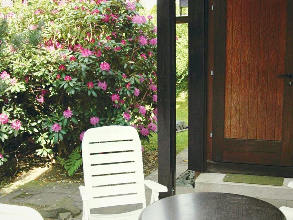 Furnished Bungalow With Peaceful Neighbourhood Meschede Camera foto