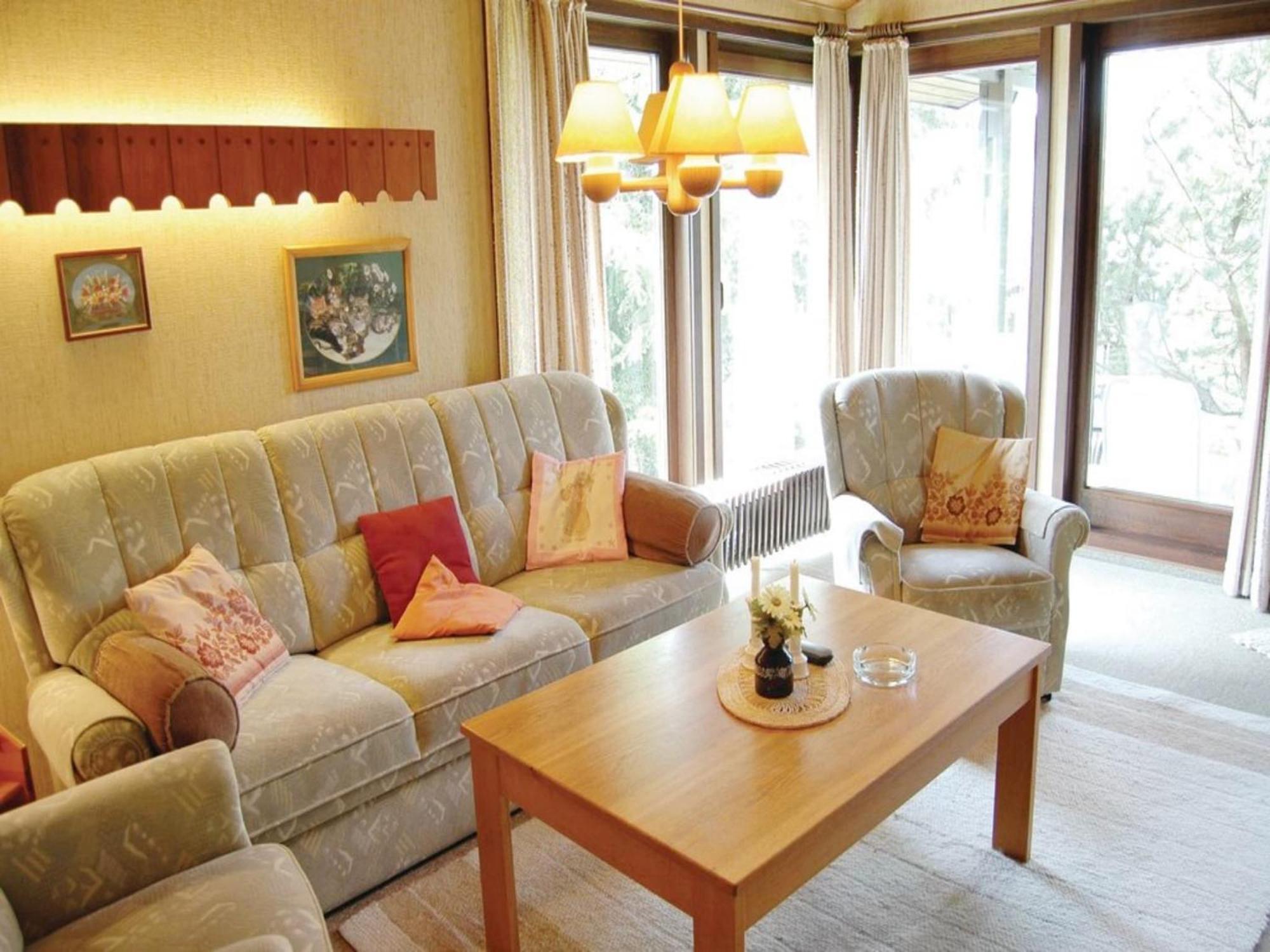 Furnished Bungalow With Peaceful Neighbourhood Meschede Esterno foto