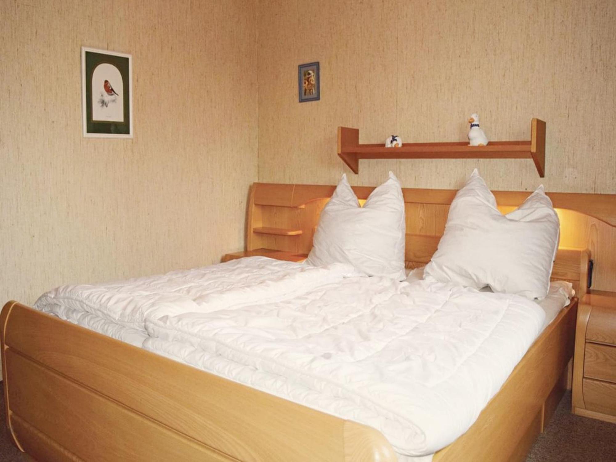 Furnished Bungalow With Peaceful Neighbourhood Meschede Esterno foto