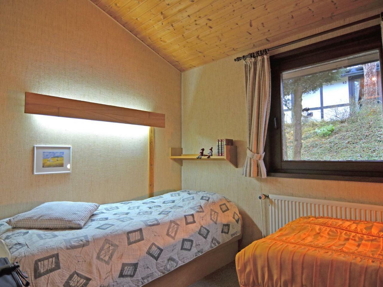 Furnished Bungalow With Peaceful Neighbourhood Meschede Esterno foto